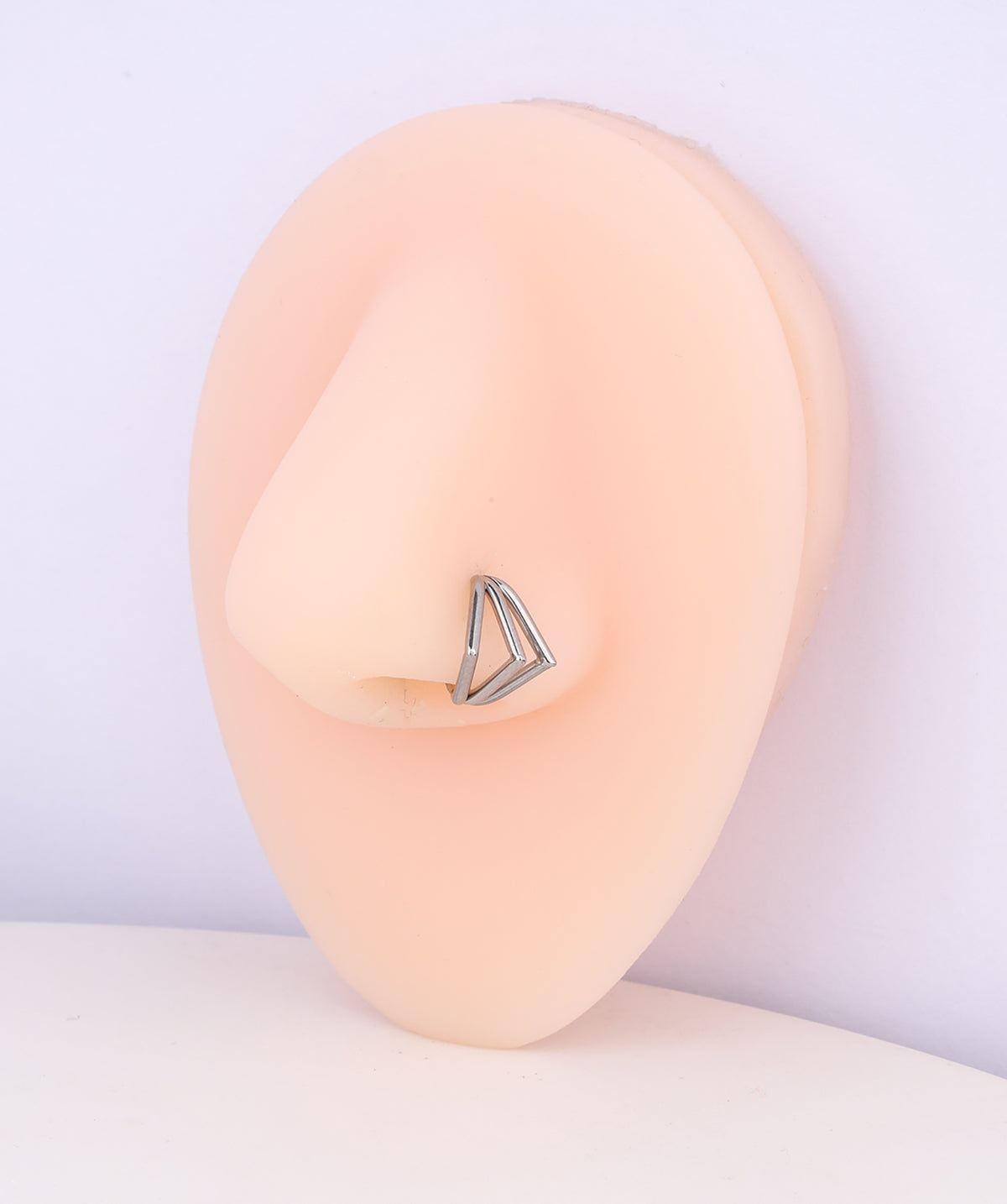 Titanium Punk Clicker Hoop - Titanium - Conch - Oumo Jewelry