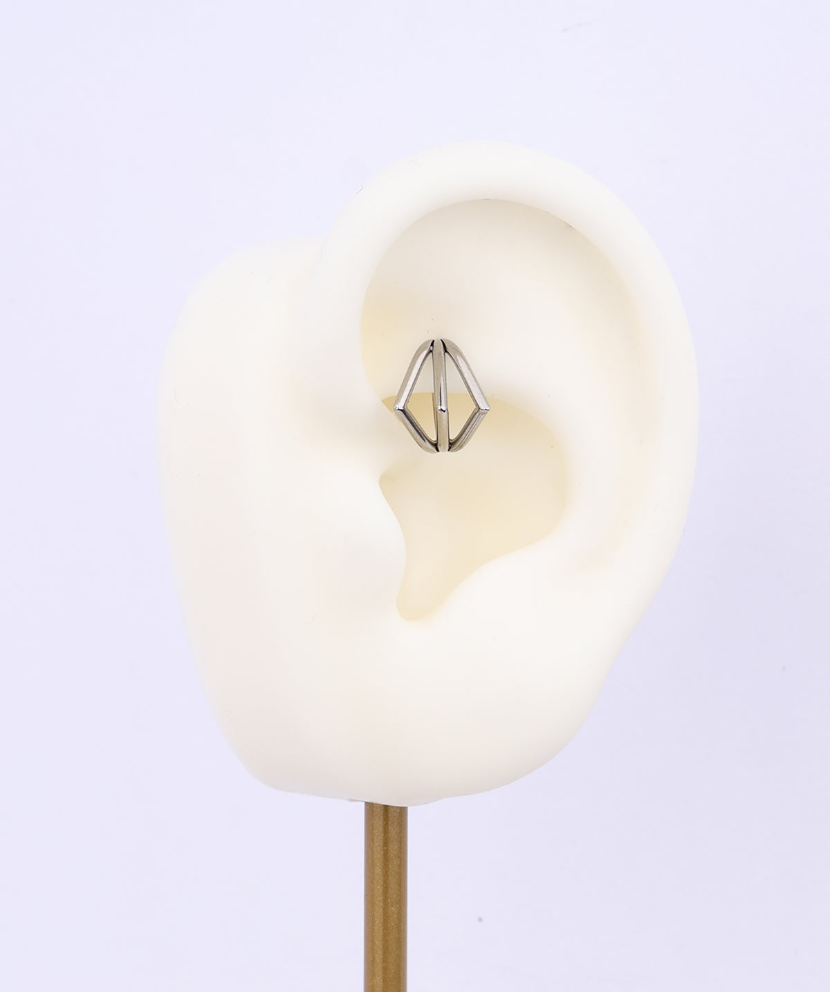 Titanium Punk Clicker Hoop - Titanium - Conch - Oumo Jewelry