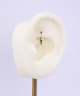 X-Shaped Titanium Clicker Hoop - OumoJewelry