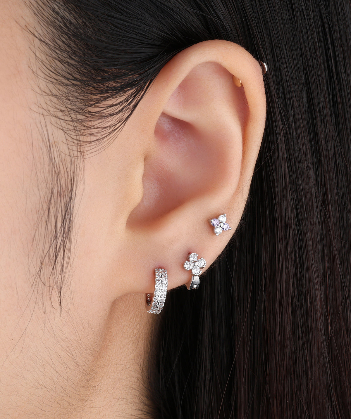 Charm Flower Stud - Stainless Steel - Upper Lobe, Helix, Flat - Oumo Jewelry