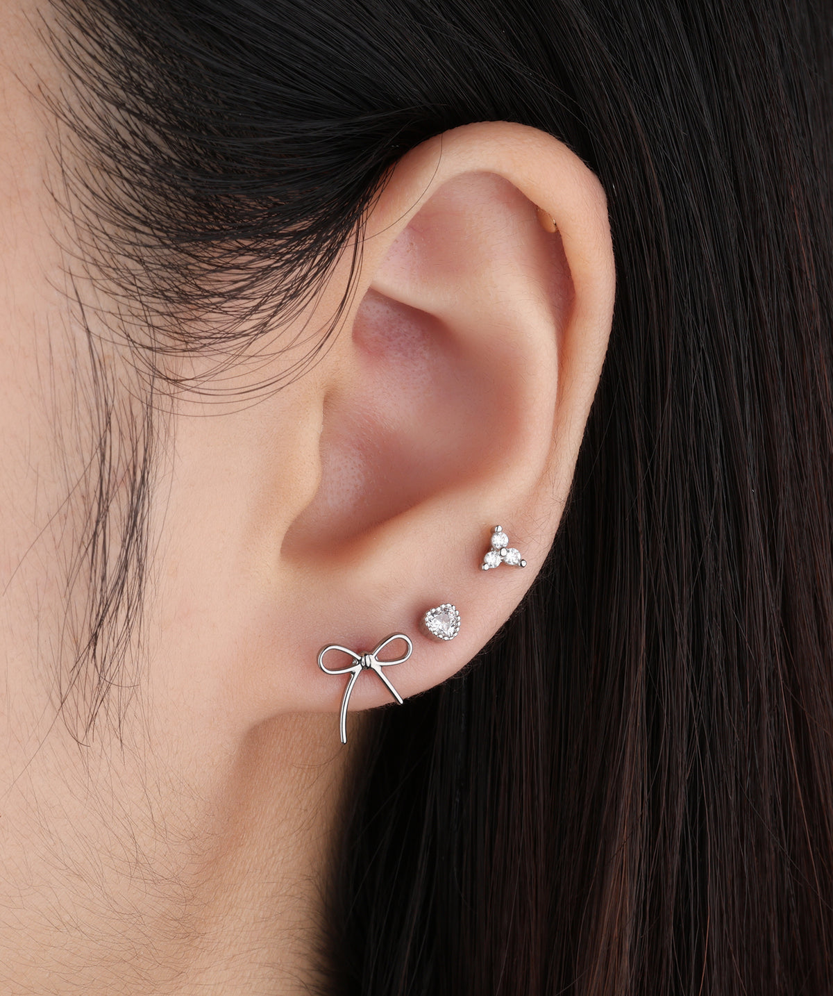 Titanium Playful Bow Threadless Flatback Stud - Titanium - Helix, Upper Lobe, Flat - Oumo Jewelry