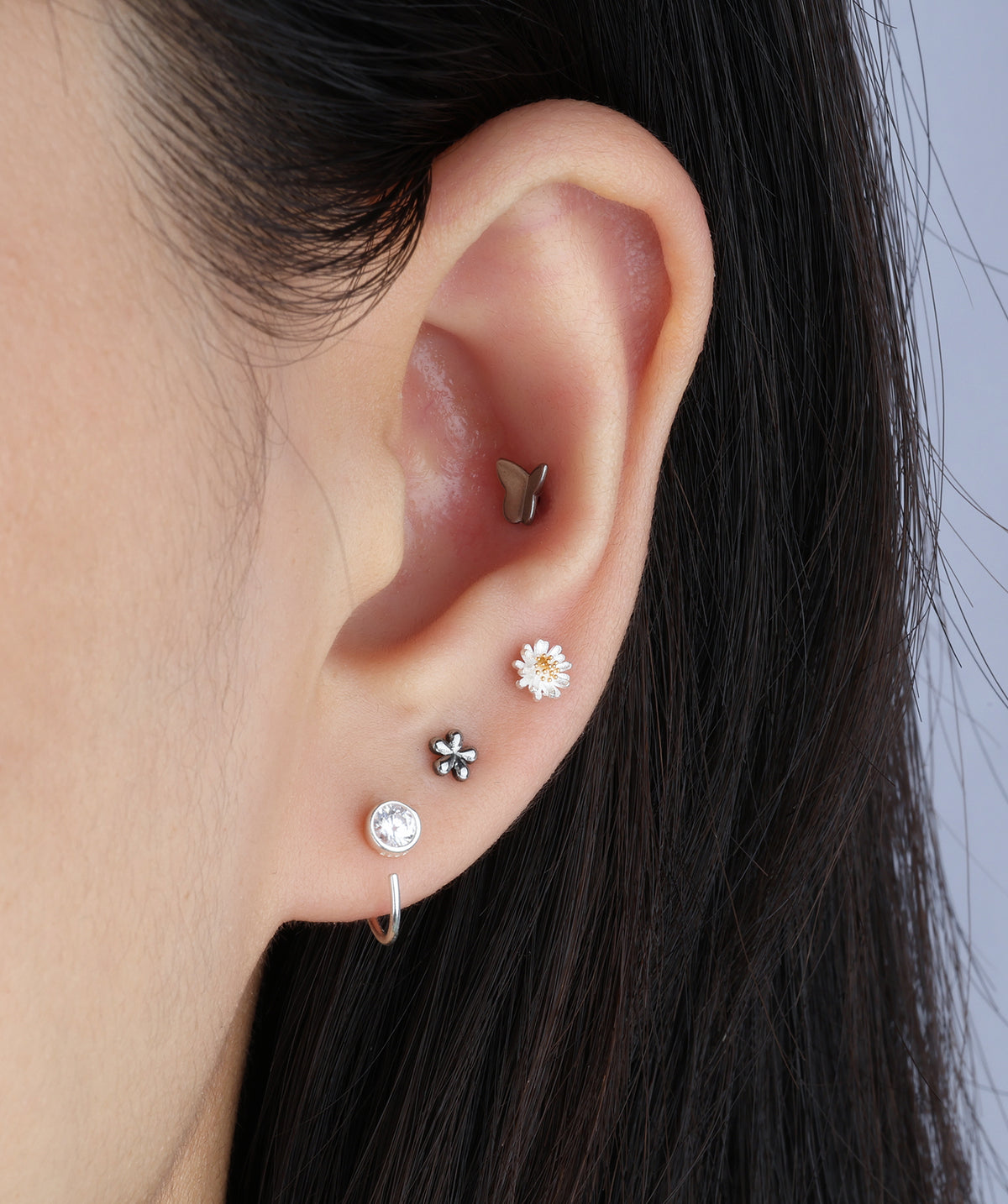 Titanium Simple Butterfly Flatback Stud - Titanium - Helix, Conch, Upper Lobe - Oumo Jewelry
