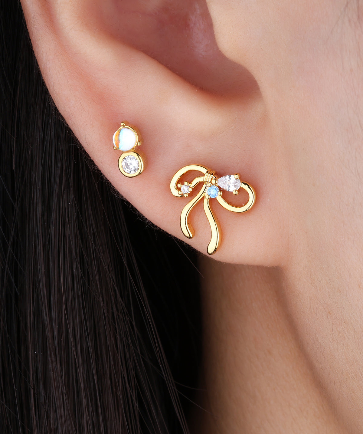 Beautiful Bow Stud - Stainless Steel - Upper Lobe, Helix - Oumo Jewelry