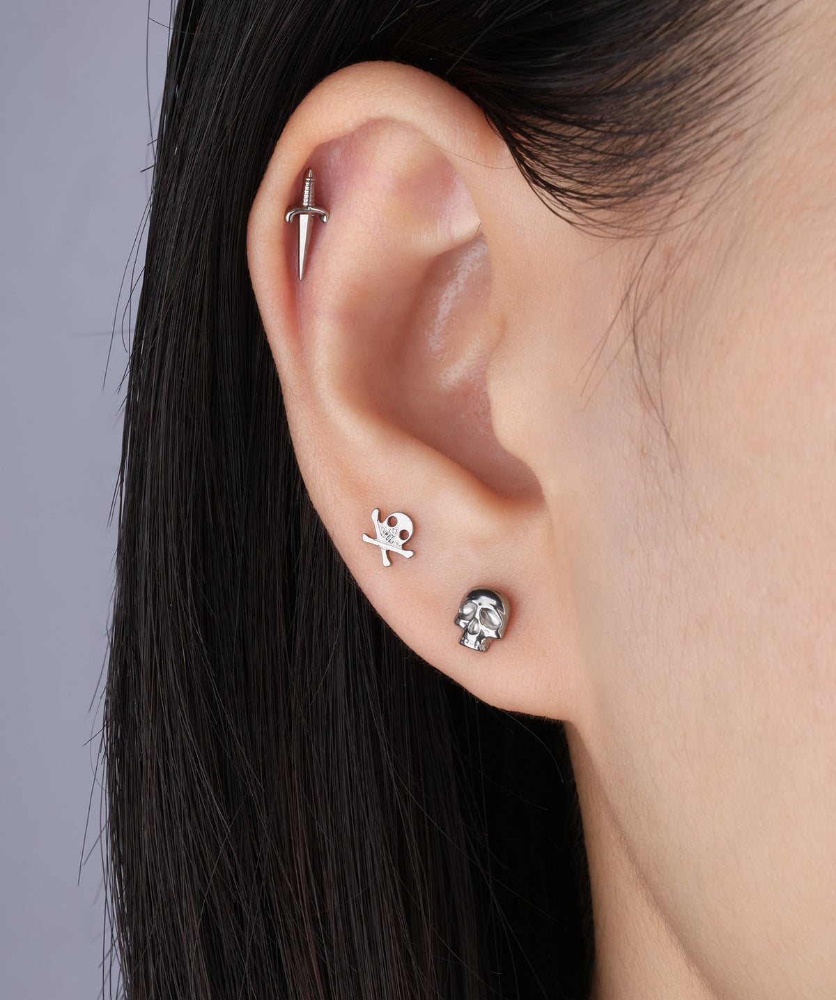 Titanium Skull Flatback Stud - Titanium - Helix, Upper Lobe, Conch - Oumo Jewelry