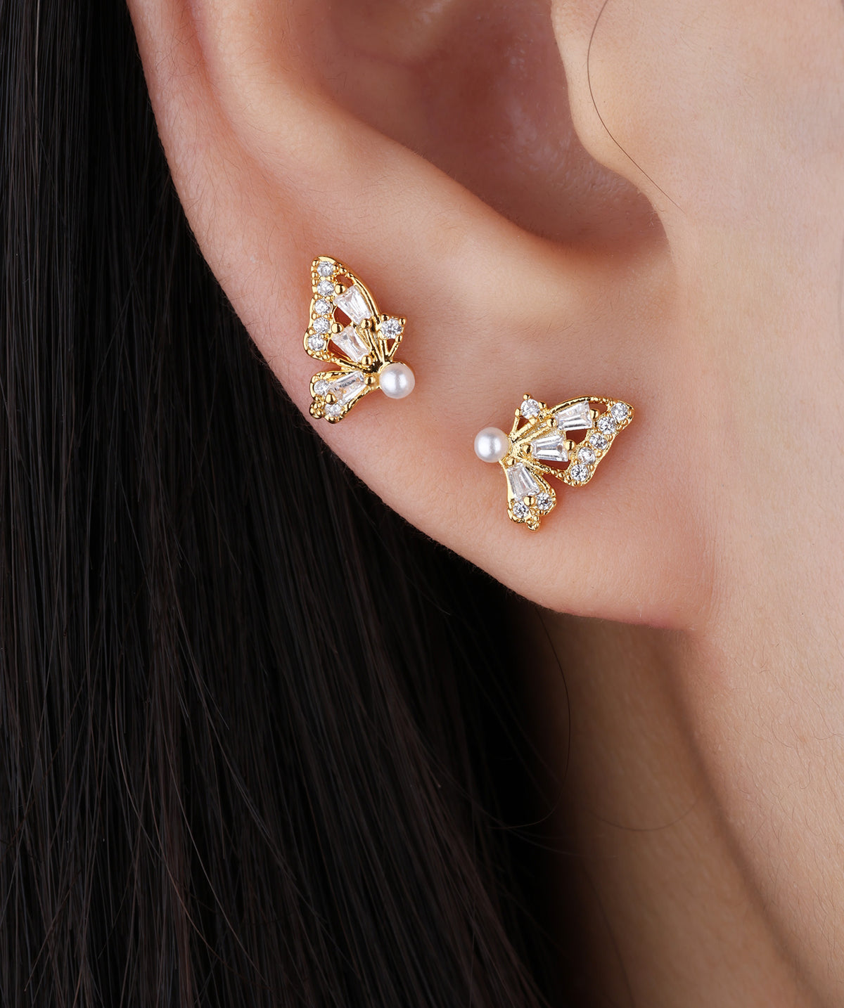 Glowing Pearl Butterfly Studs - Stainless Steel - Oumo Jewelry