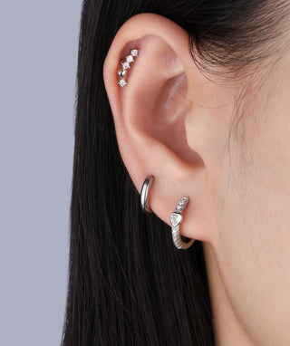 Curved Gem Heart Stud - OumoJewelry