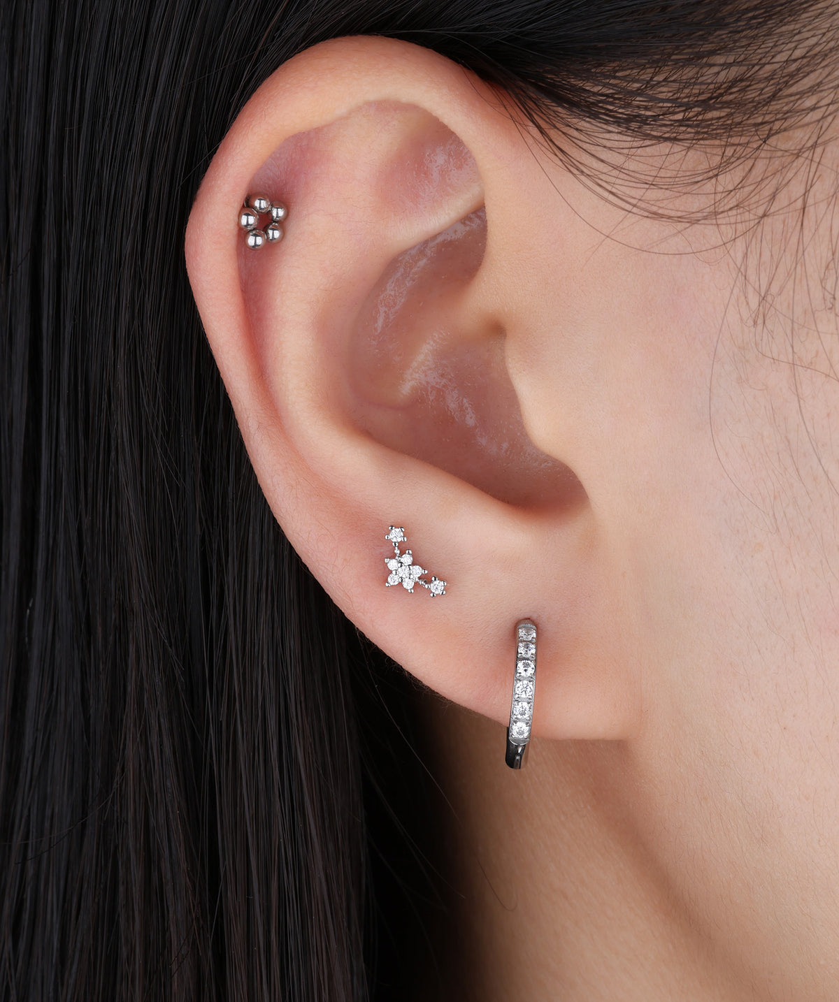 Delicate Small Flower Stud - Stainless Steel - Upper Lobe, Helix, Flat - Oumo Jewelry