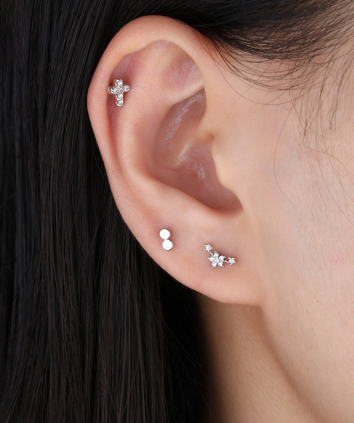 Delicate Small Flower Stud - Stainless Steel - Upper Lobe, Helix, Flat - Oumo Jewelry