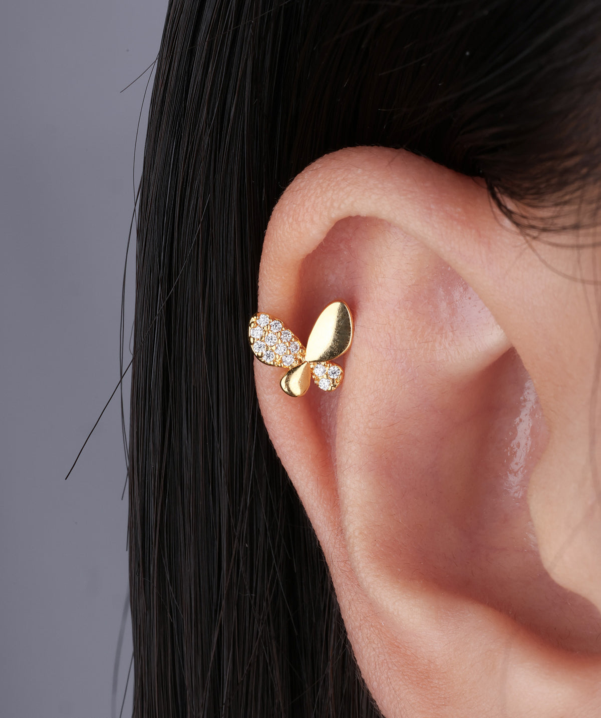 Elegant Butterfly Stud - Stainless Steel - Upper Lobe, Helix - Oumo Jewelry