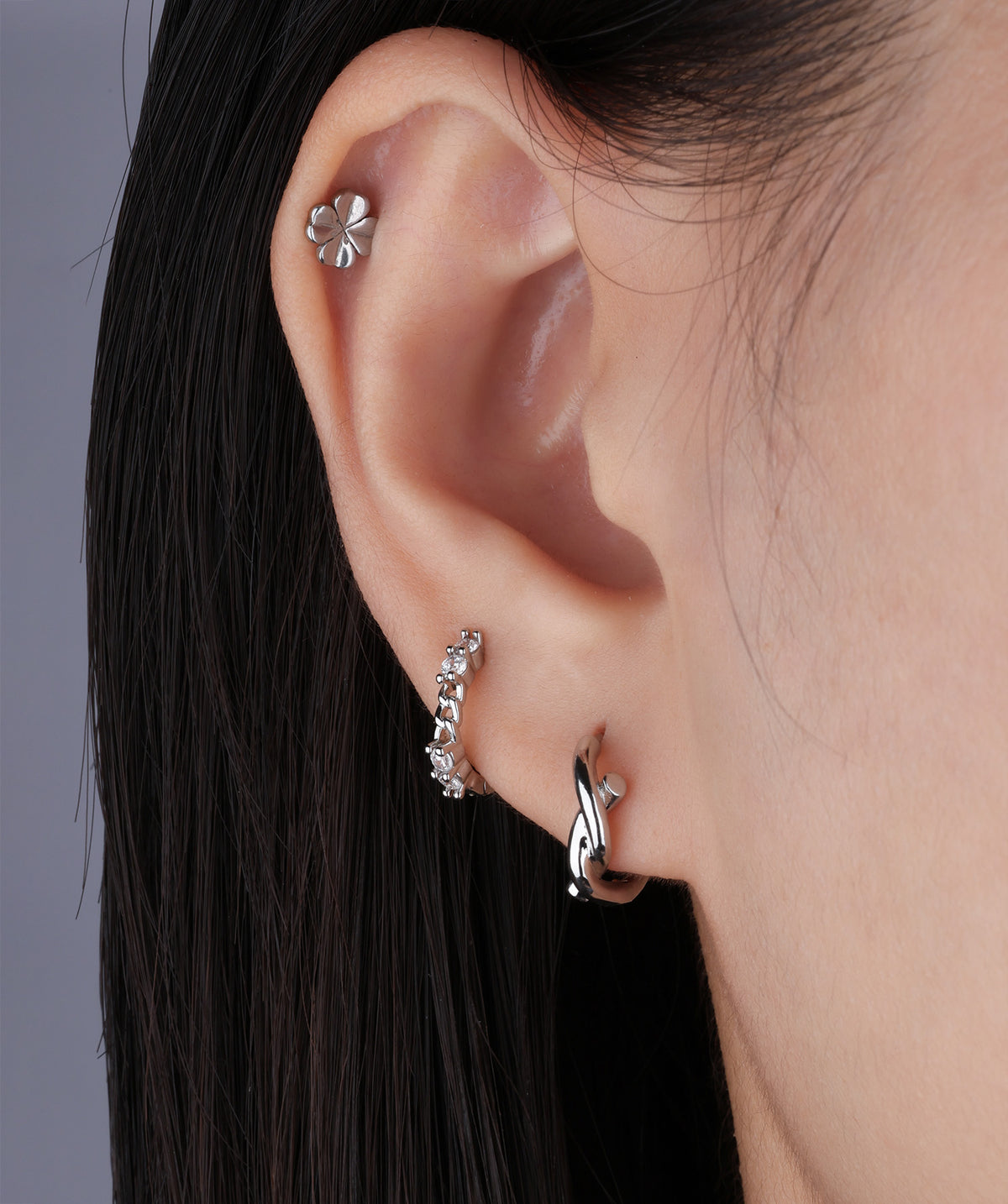 Knot Hoops - Brass - Oumo Jewelry