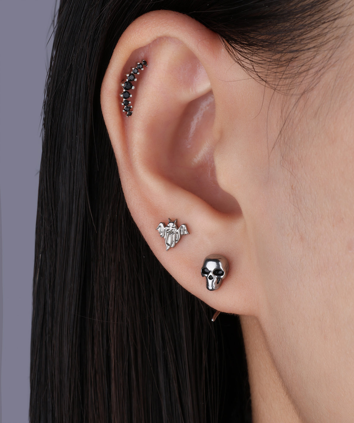 Charm Curved Stud - Stainless Steel - Upper Lobe, Helix, Flat - Oumo Jewelry