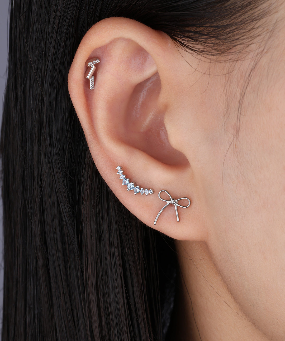 Charm Curved Stud - Stainless Steel - Upper Lobe, Helix, Flat - Oumo Jewelry