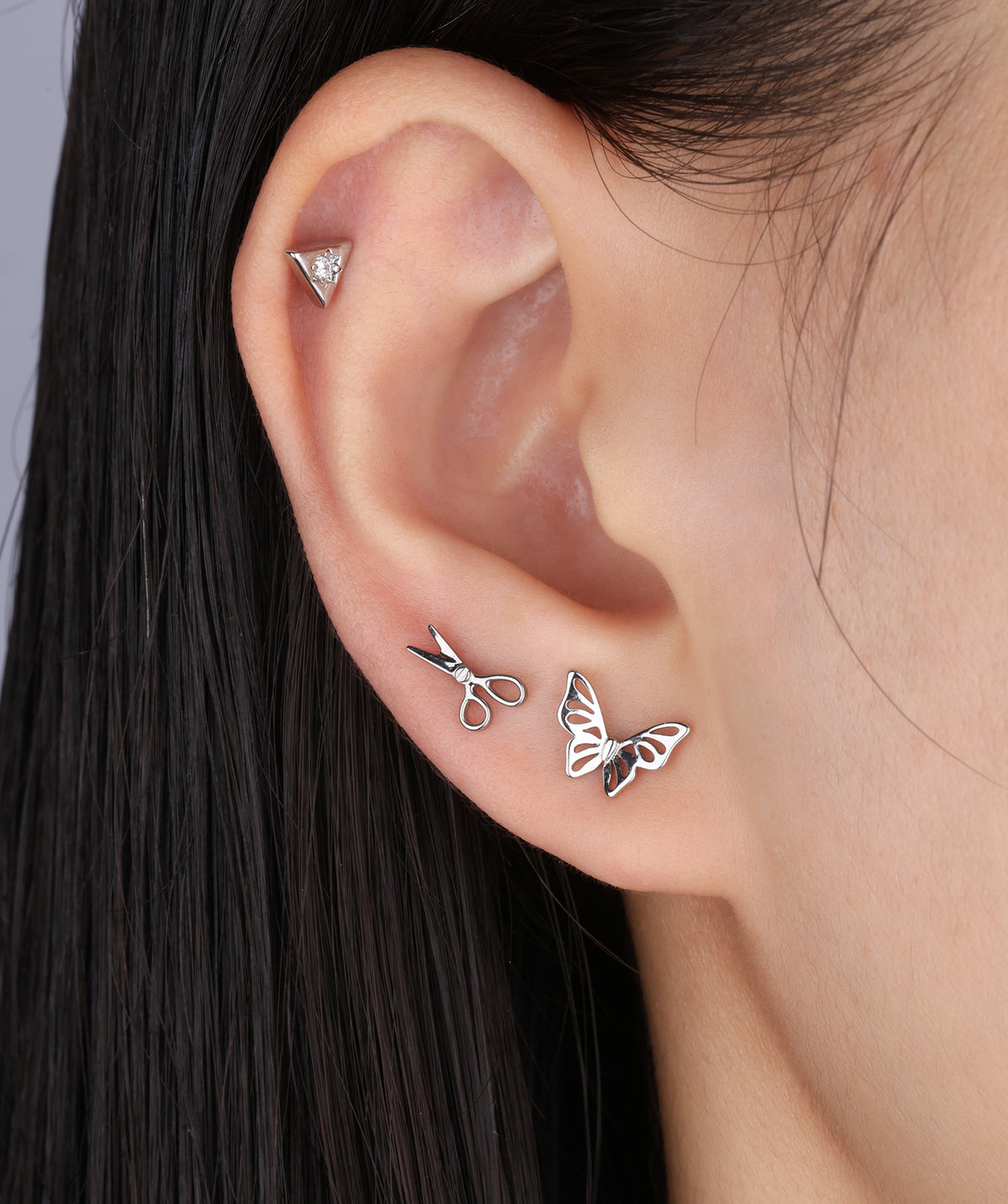 Titanium Scissor Flatback Stud - Titanium - Helix, Upper Lobe, Conch - Oumo Jewelry