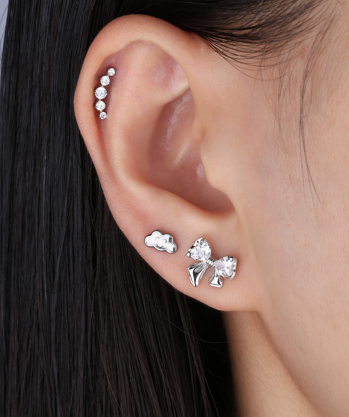 Titanium Smile Cloud Flatback Stud - Titanium - Helix, Upper Lobe, Conch - Oumo Jewelry