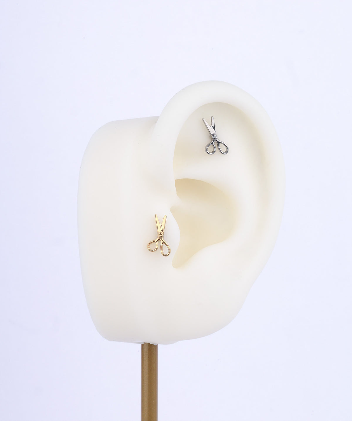 Titanium Scissor Flatback Stud - Titanium - Helix, Upper Lobe, Conch - Oumo Jewelry