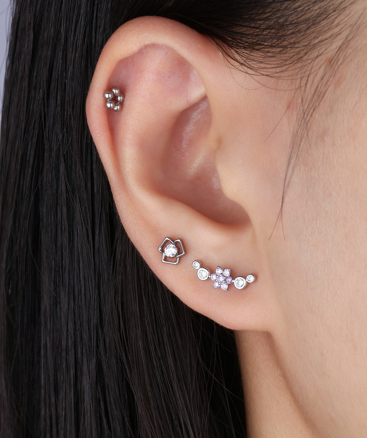 Titanium Flower Flatback Stud - Titanium - Helix, Upper Lobe, Conch - Oumo Jewelry