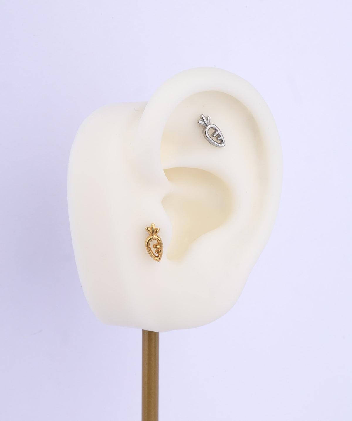 Cute Carrot Flatback Stud - Stainless Steel - Helix, Upper Lobe, Conch - Oumo Jewelry