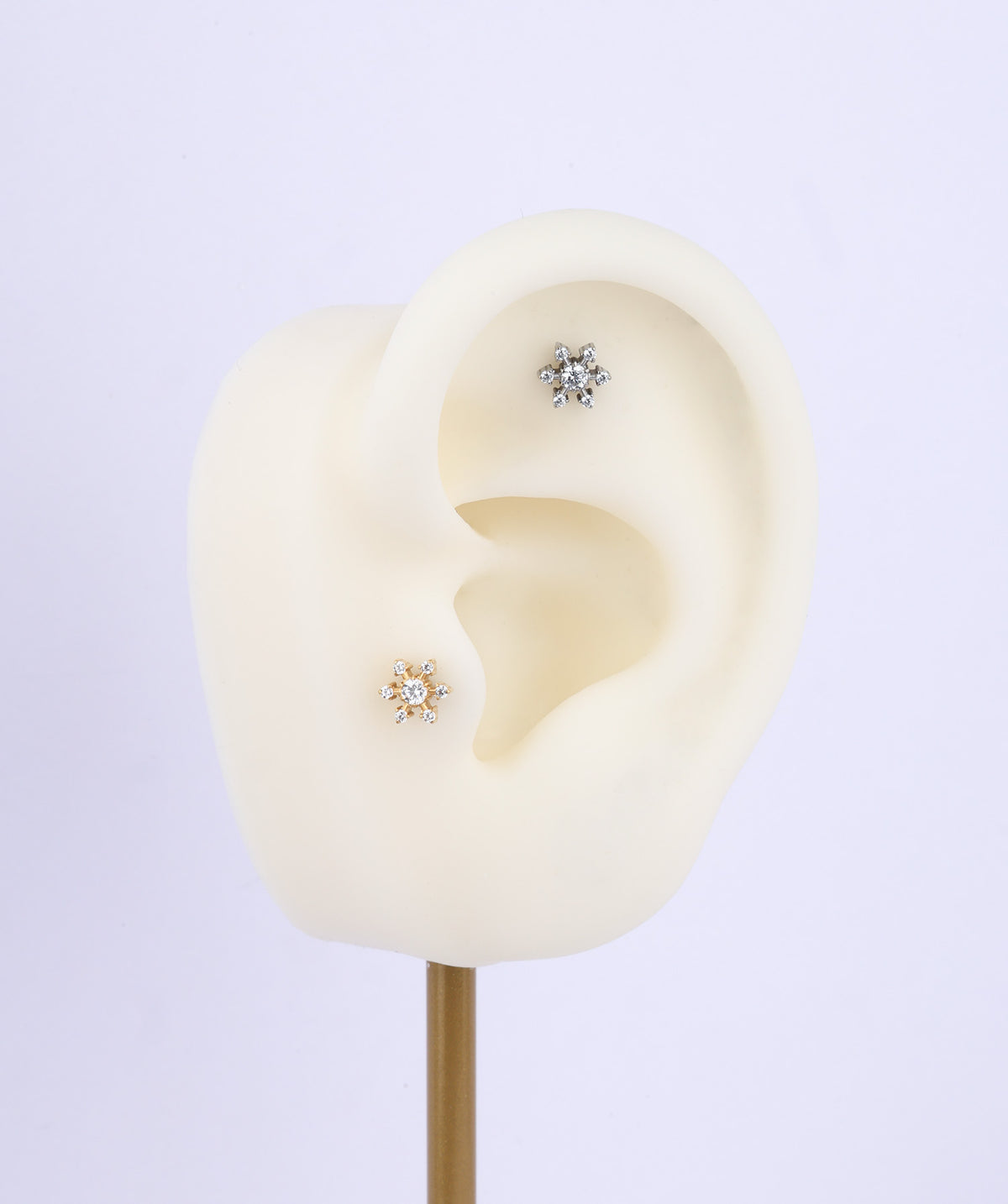 Titanium Snowflake Flatback Stud - Titanium - Helix, Conch, Flat - Oumo Jewelry
