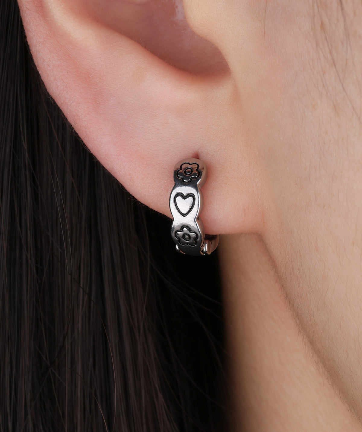 Flower & Love Hoop - Stainless Steel - Lobe - Oumo Jewelry
