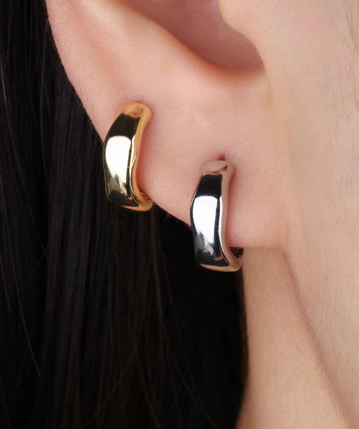 Simple Flow Hoops - Brass - Oumo Jewelry