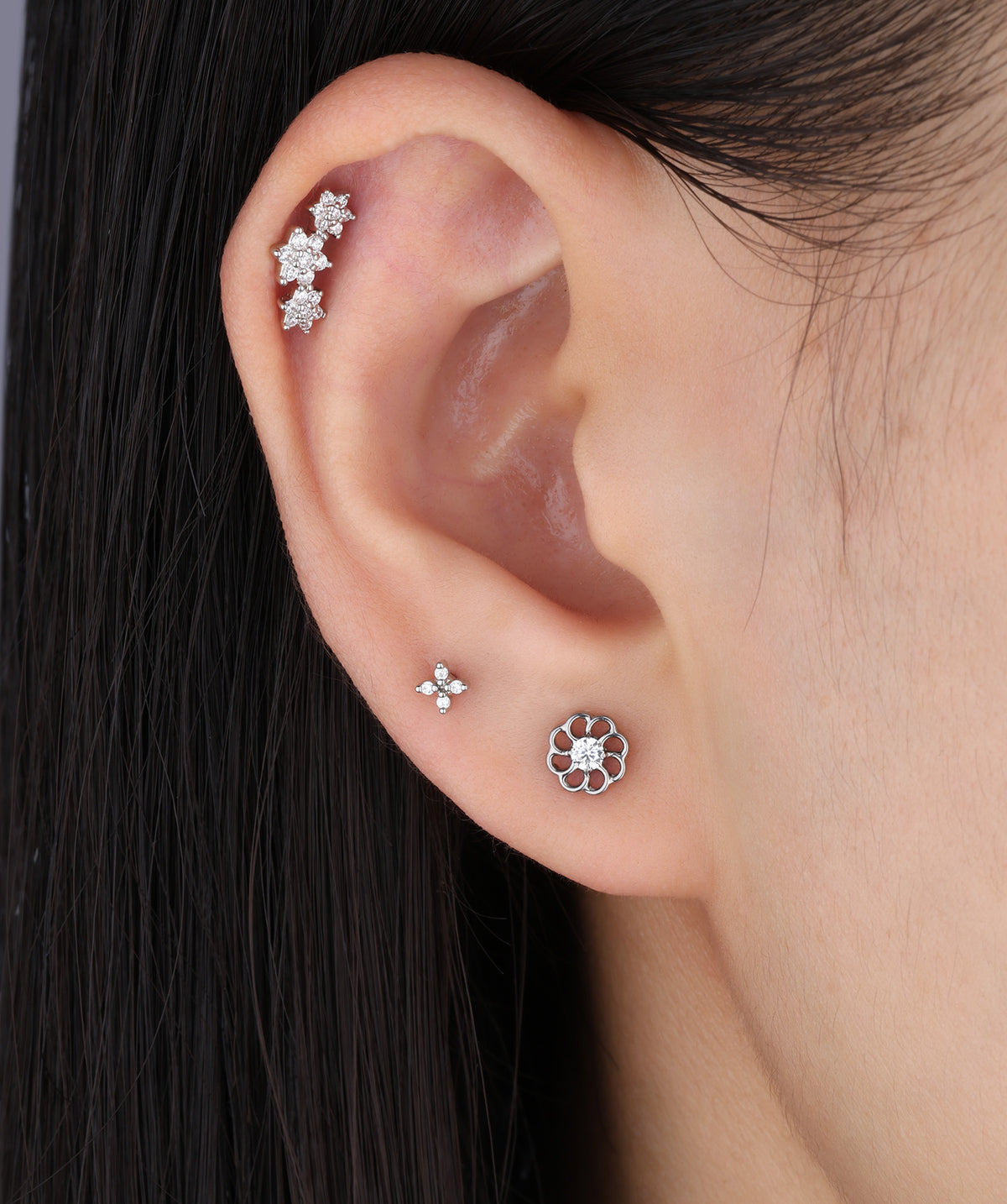 Titanium Delicate Flower Flatback Stud - Titanium - Helix, Upper Lobe, Conch - Oumo Jewelry