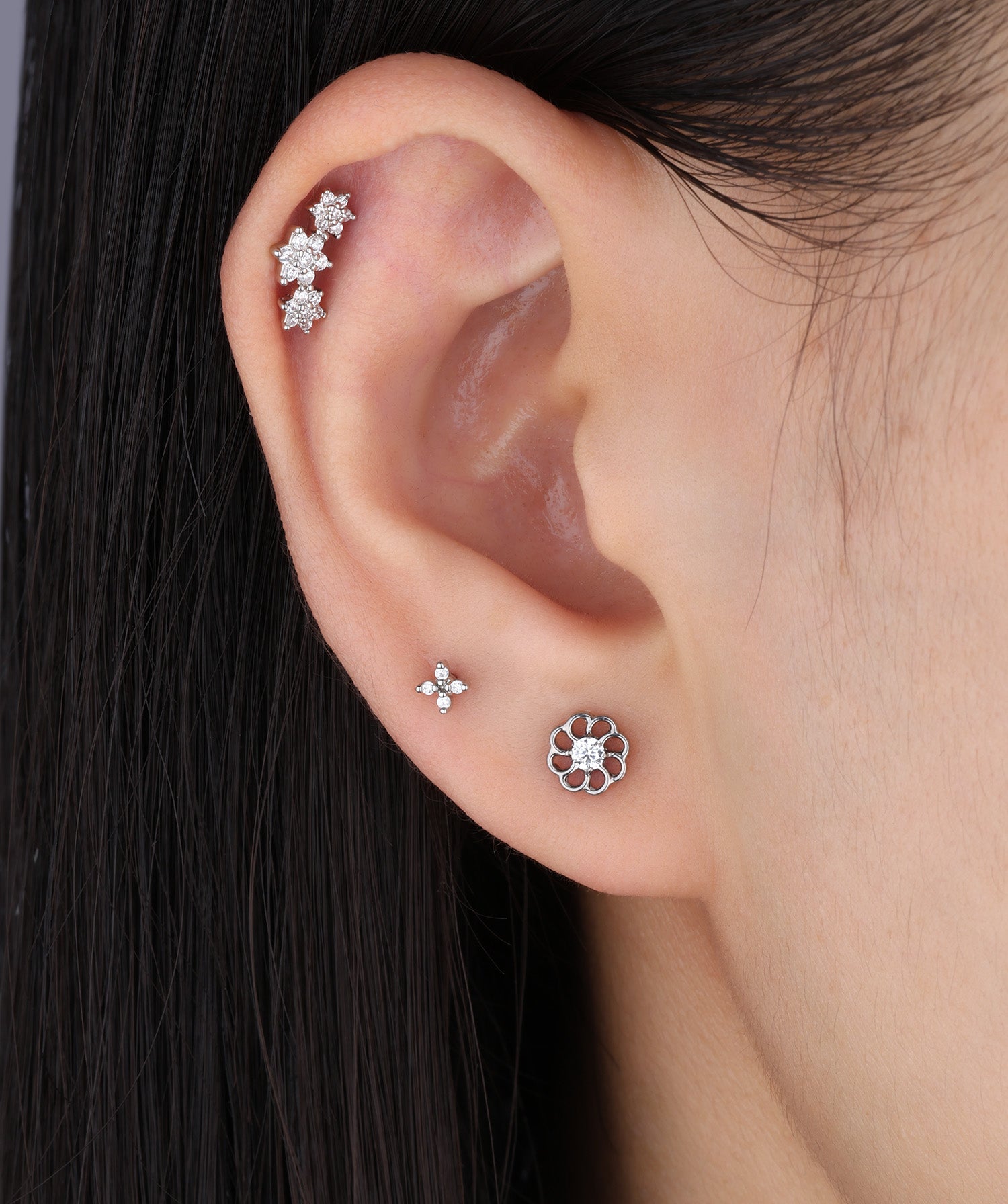 Titanium Delicate Flower Stud