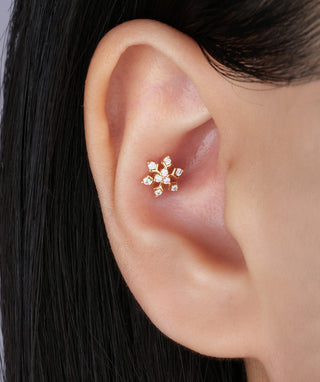 Sparkling Snowflake Stud - OumoJewelry