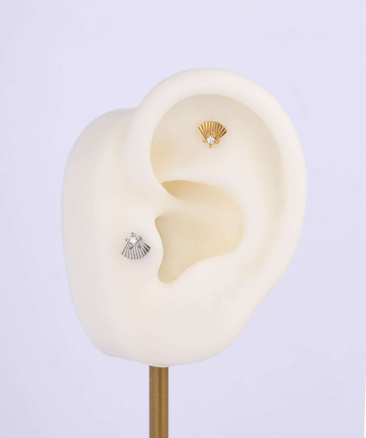 Titanium Fan-Shaped Star Flatback Stud - Titanium - Helix, Upper Lobe, Conch - Oumo Jewelry