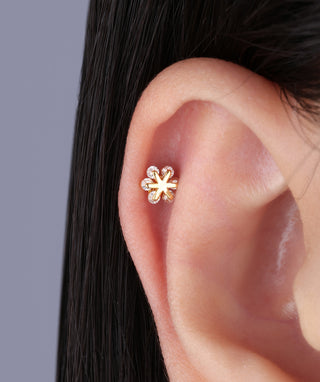 Cute Floral Stud - OumoJewelry