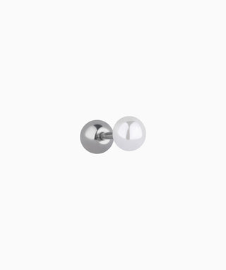 Elegant Pearl Stud - OumoJewelry