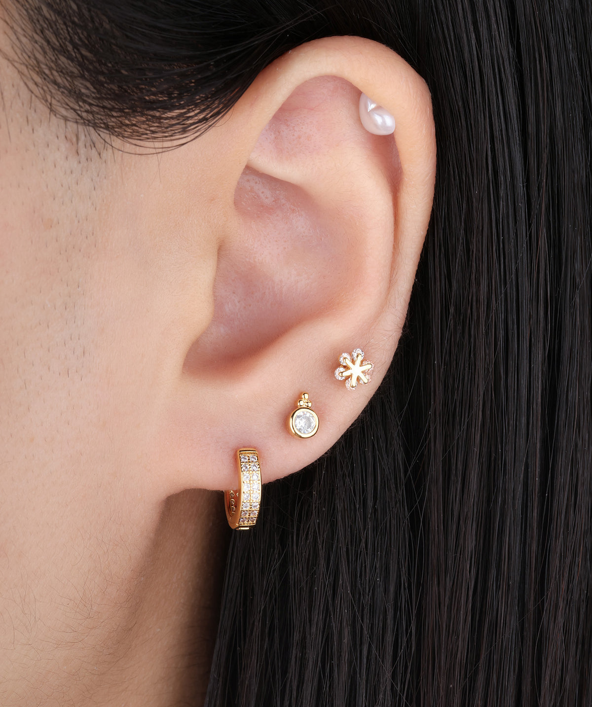 Shiny Gemstone Stud - Stainless Steel - Upper Lobe, Helix - Oumo Jewelry