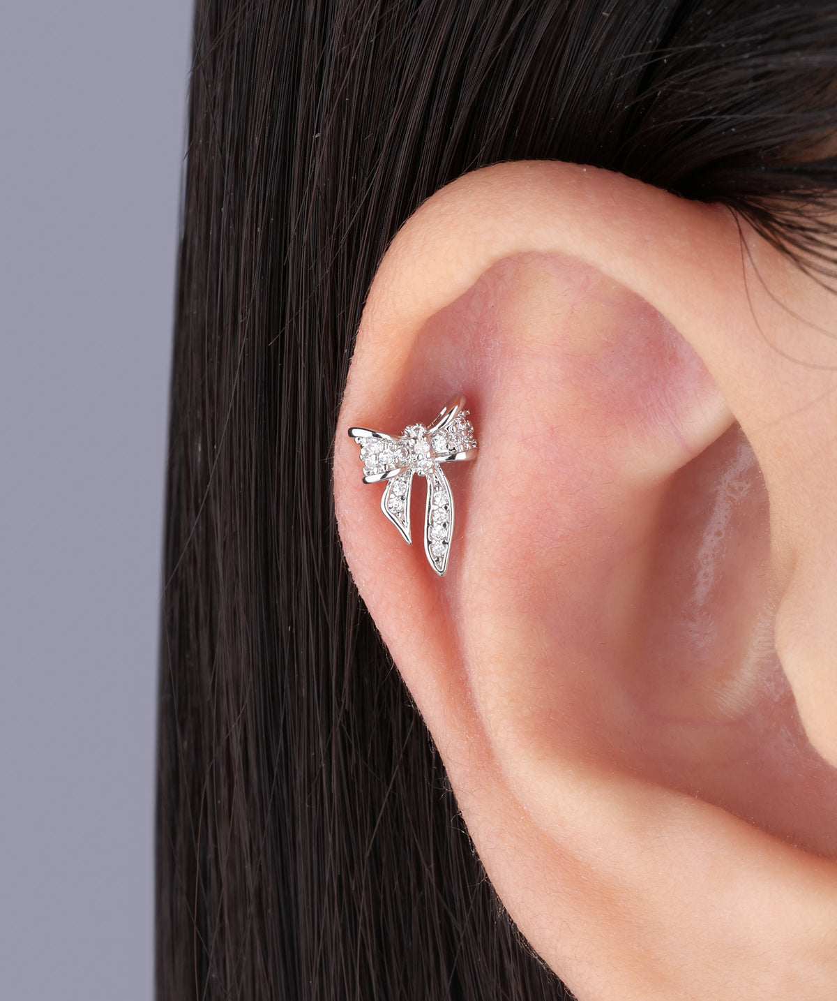 Exquisite Bow Stud - Stainless Steel - Upper Lobe, Helix, Flat - Oumo Jewelry