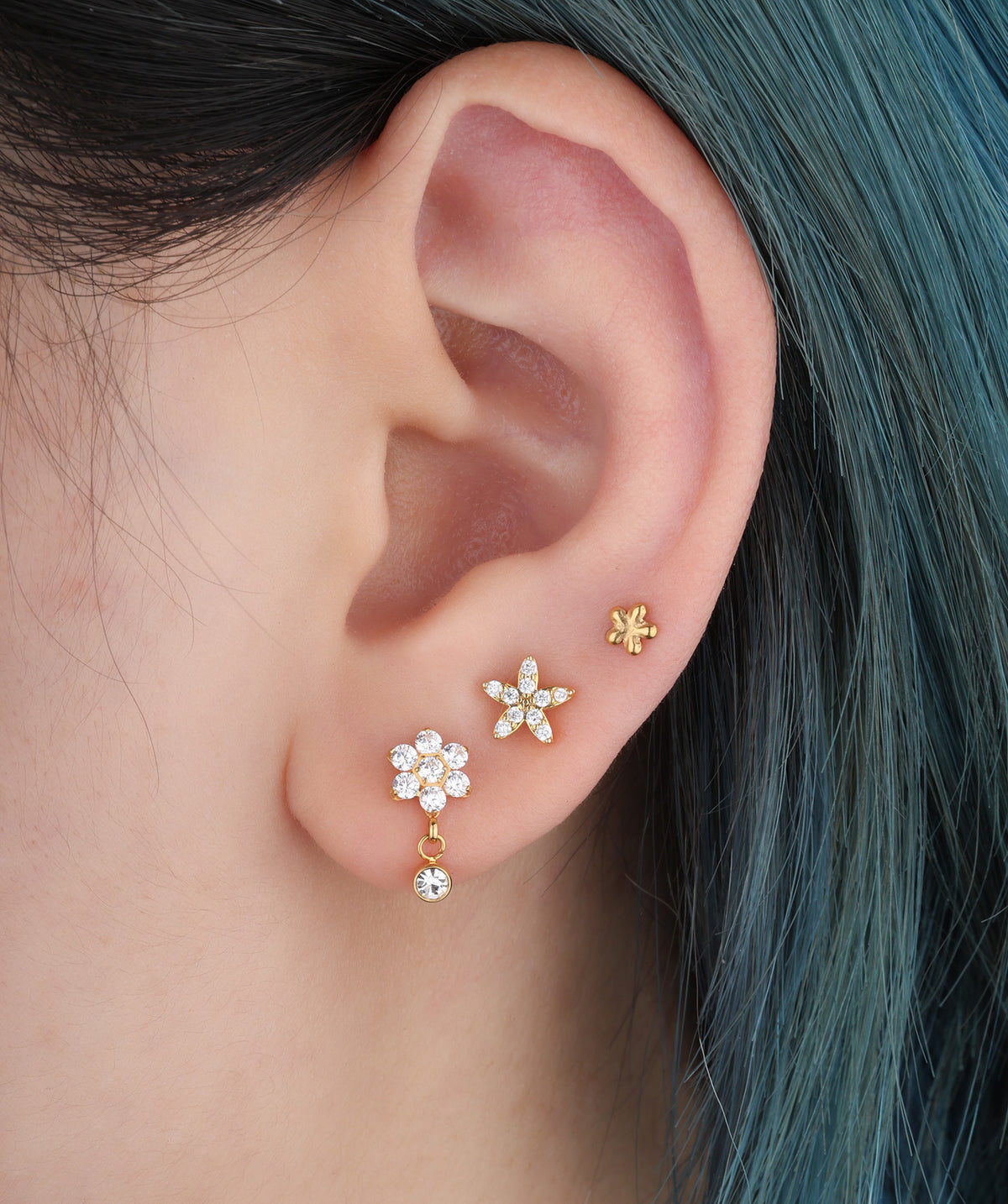 Titanium Flower Flatback Stud - Titanium - Helix, Forward Helix, Upper Lobe - Oumo Jewelry