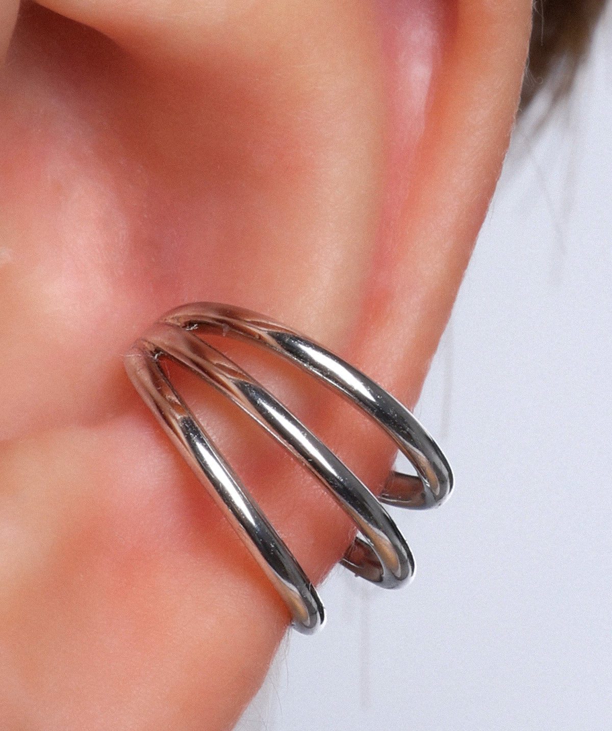 Bold Ear Cuff - Brass - Oumo Jewelry