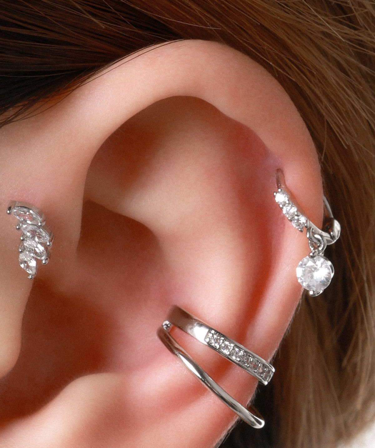 Twist Glow Ear Cuff - Brass - Oumo Jewelry