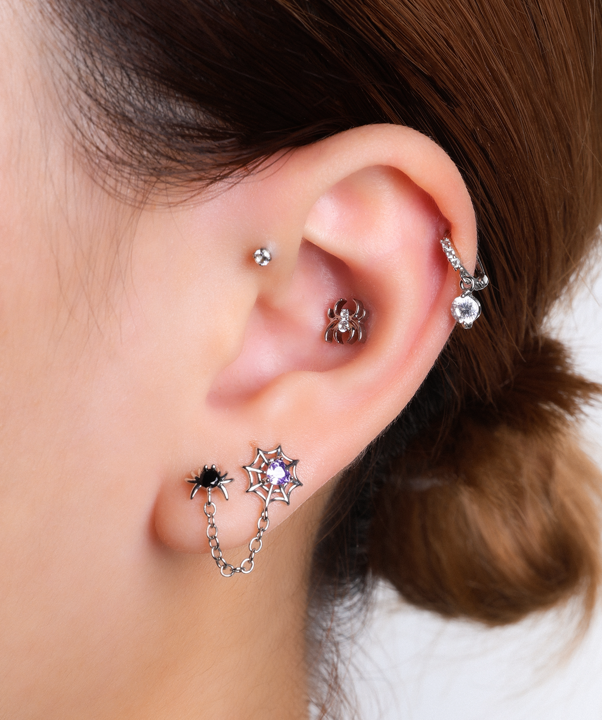 Titanium Spider Stud - Titanium - Upper Lobe, Helix, Flat - Oumo Jewelry