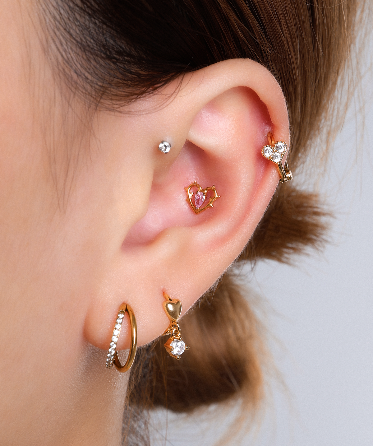 Titanium Thorn Heart Stud - Titanium - Upper Lobe, Helix, Conch - Oumo Jewelry