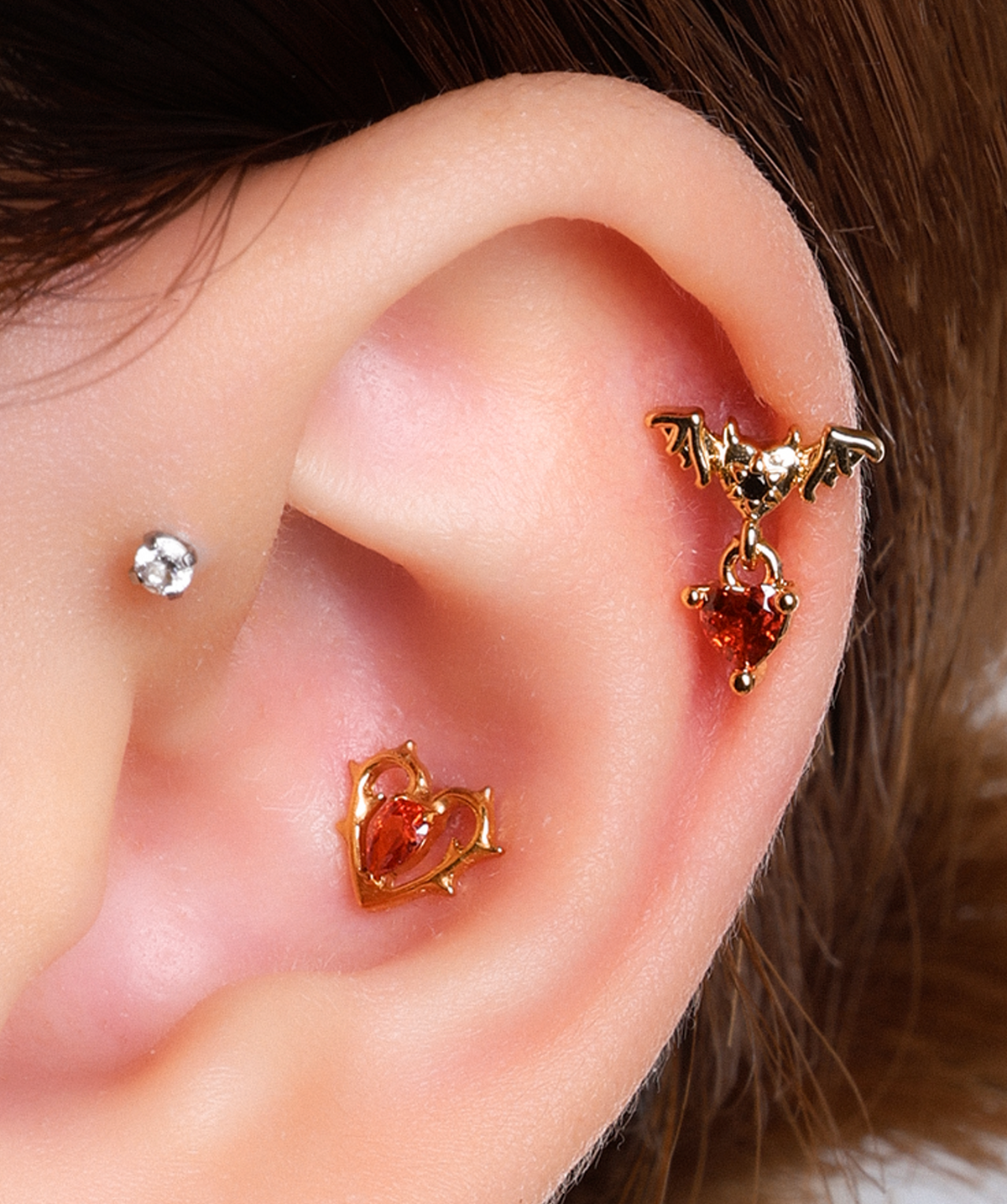 Titanium Thorn Heart Stud - Titanium - Upper Lobe, Helix, Conch - Oumo Jewelry