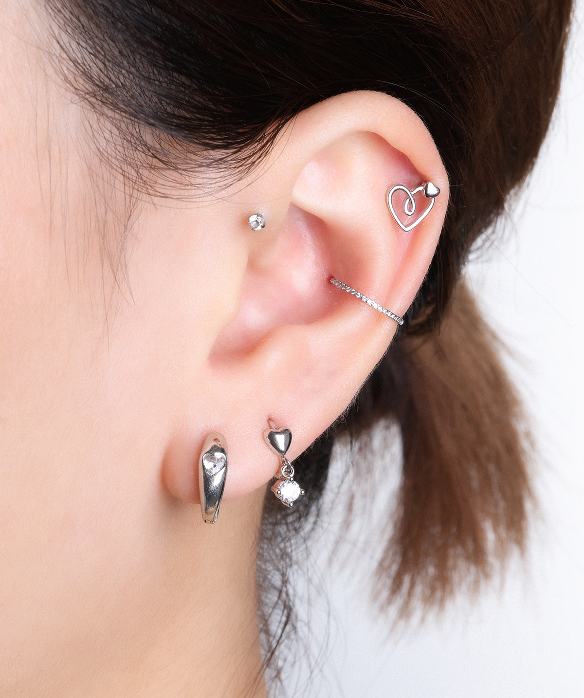 Loving Stud - Stainless Steel - Upper Lobe, Helix - Oumo Jewelry