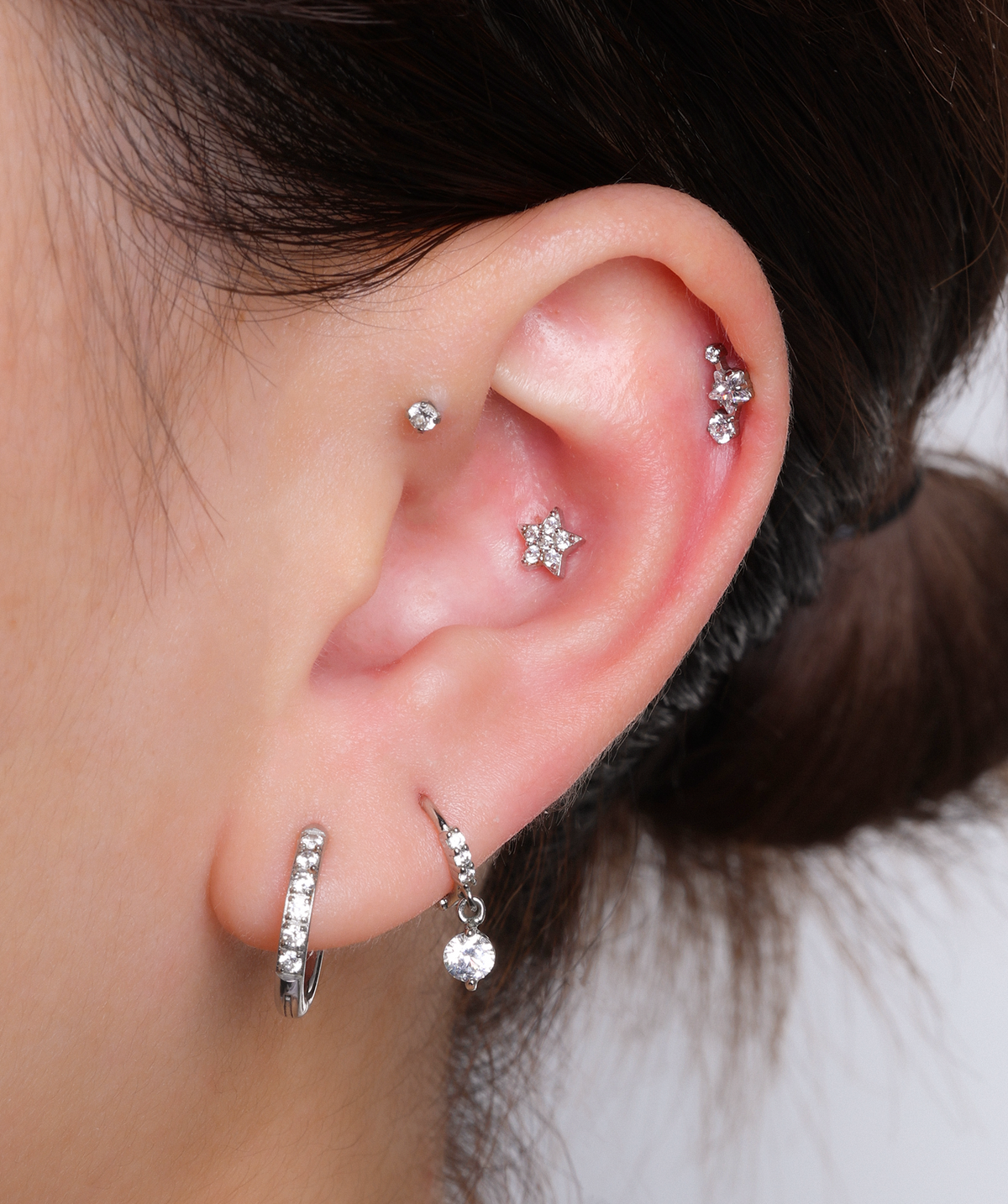 Titanium Starry Stud - Titanium - Upper Lobe, Helix, Forward Helix - Oumo Jewelry
