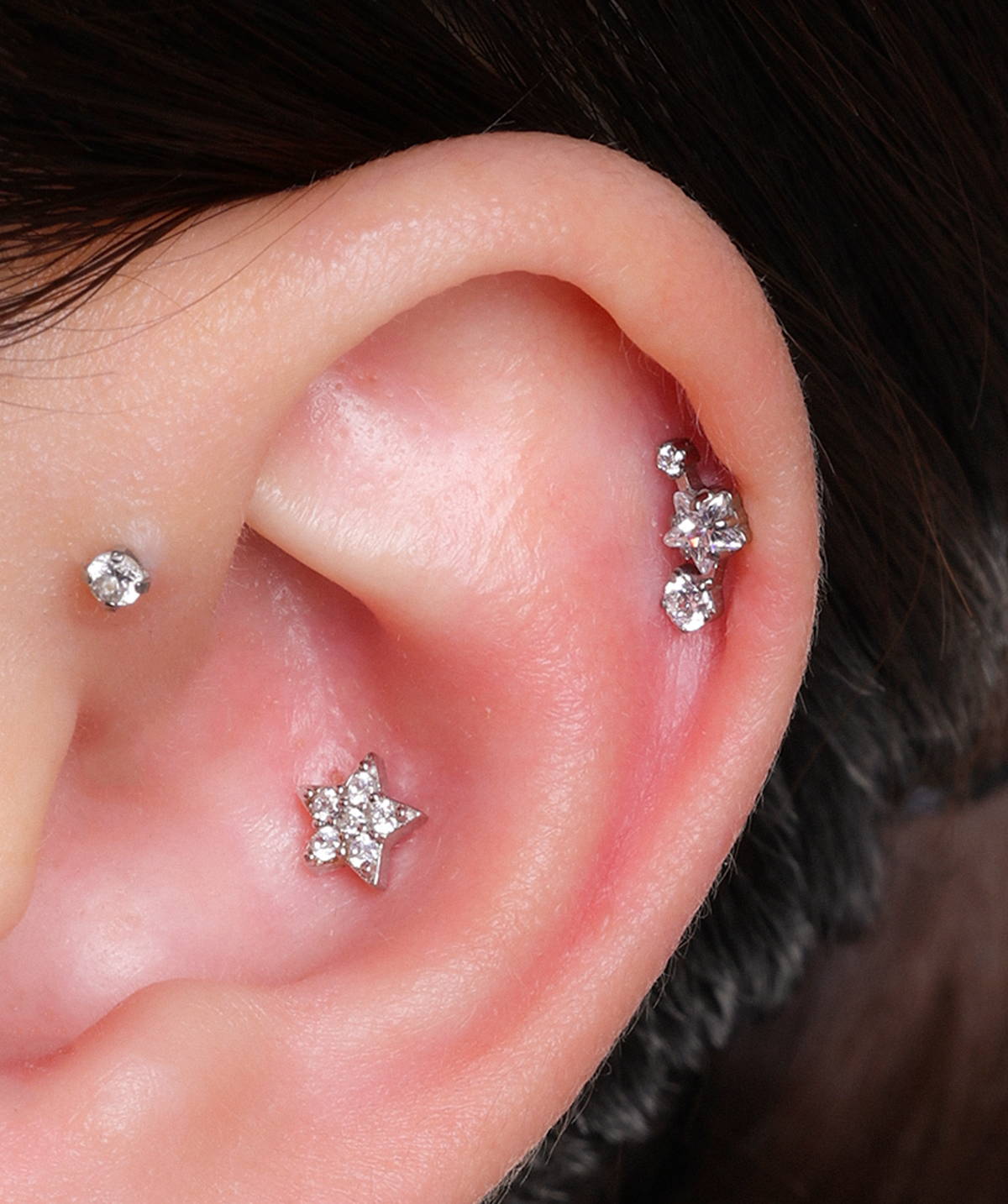 Titanium Starry Stud - Titanium - Upper Lobe, Helix, Forward Helix - Oumo Jewelry