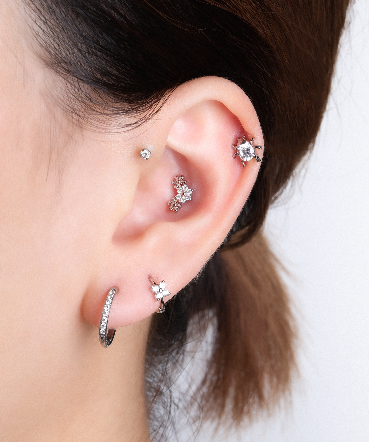 Titanium Ladybug Stud - Titanium - Helix, Upper Lobe, Conch - Oumo Jewelry