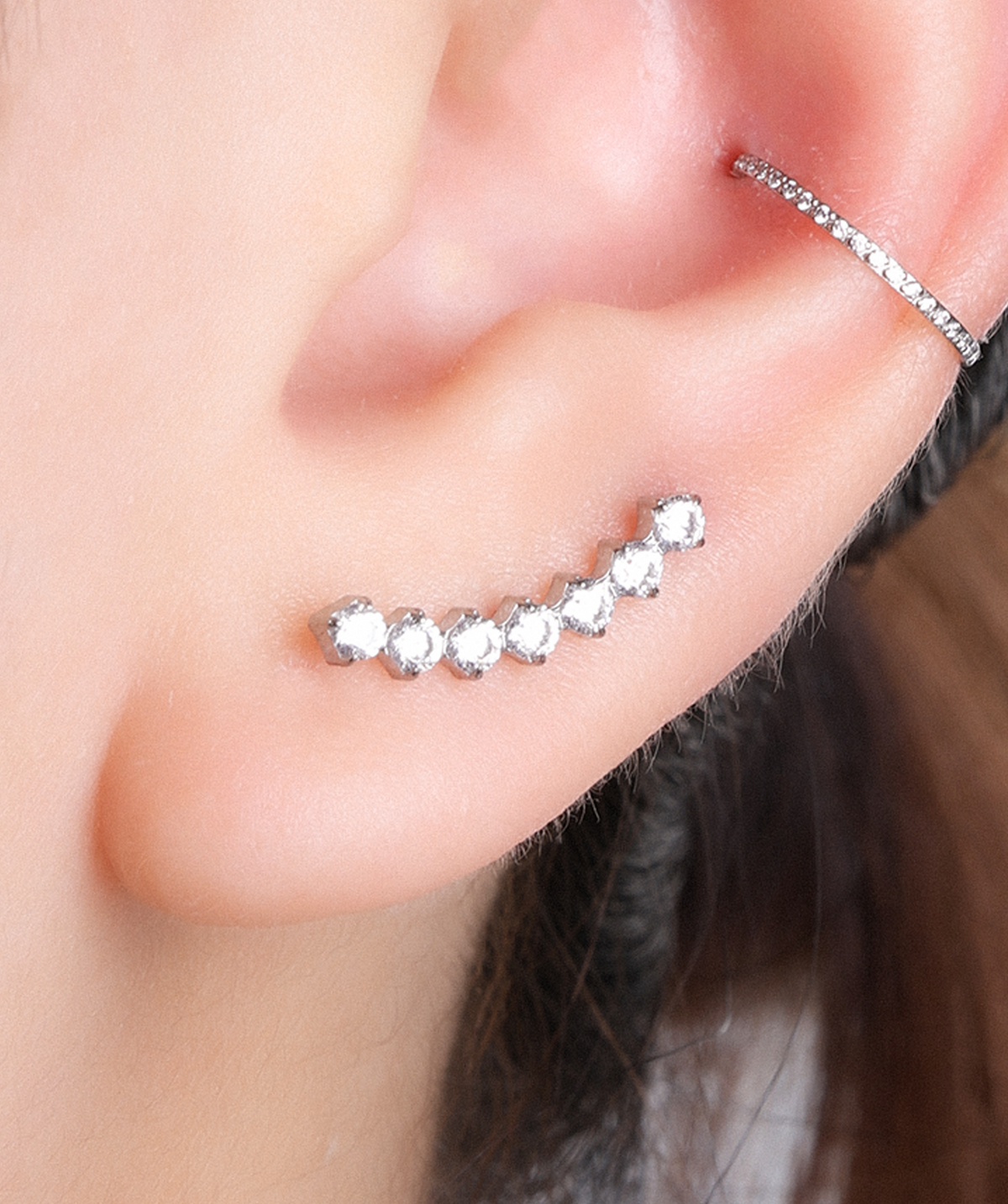 Titanium Gems Stud - Titanium - Upper Lobe, Helix, Flat - Oumo Jewelry