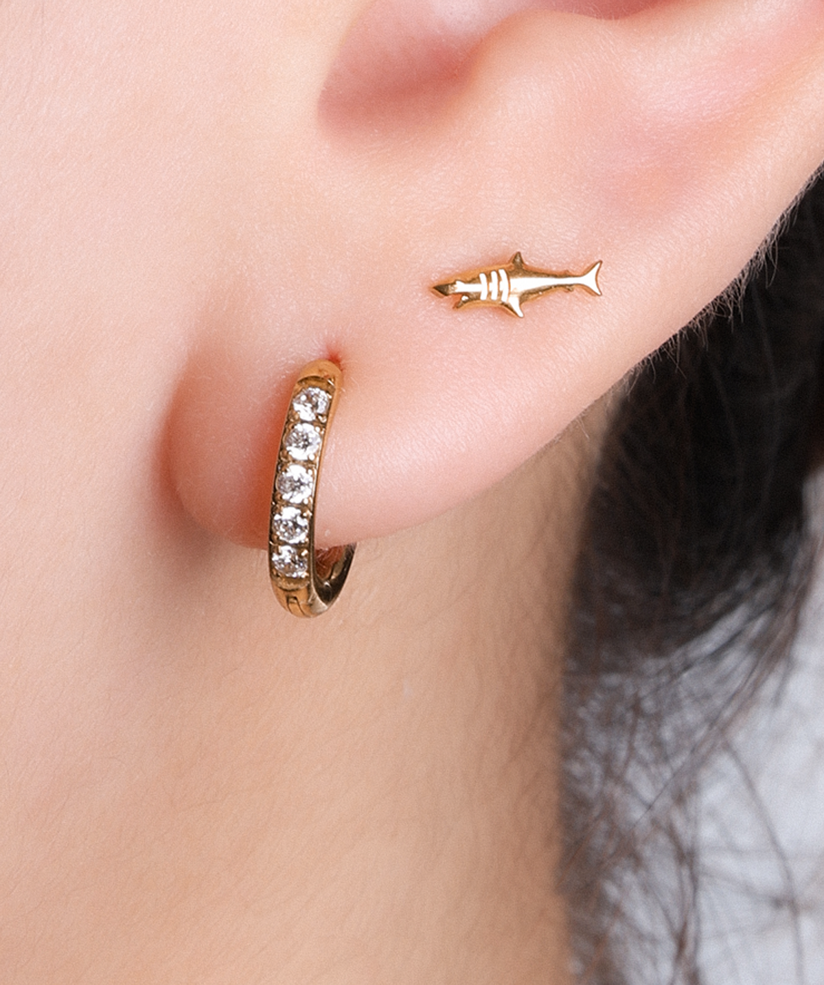 Titanium Shark Stud - Titanium - Helix, Forward Helix, Upper Lobe - Oumo Jewelry