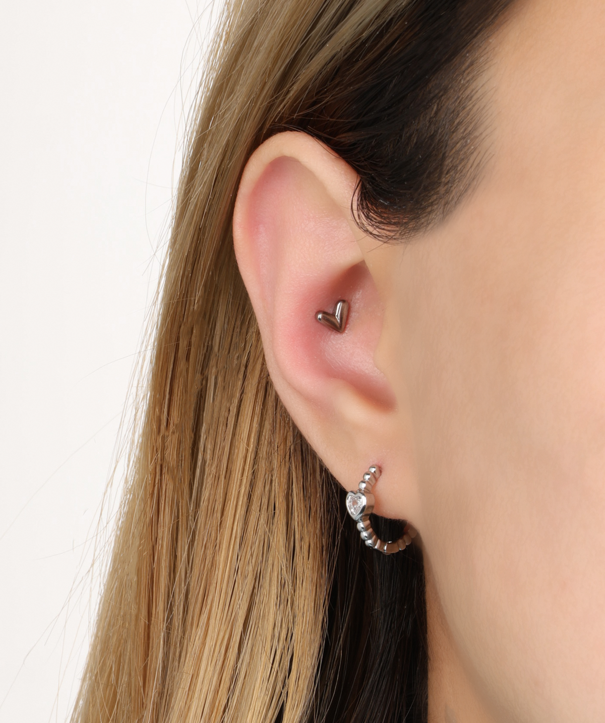 Titanium Nessa Stud - Titanium - Helix, Upper Lobe, Conch - Oumo Jewelry