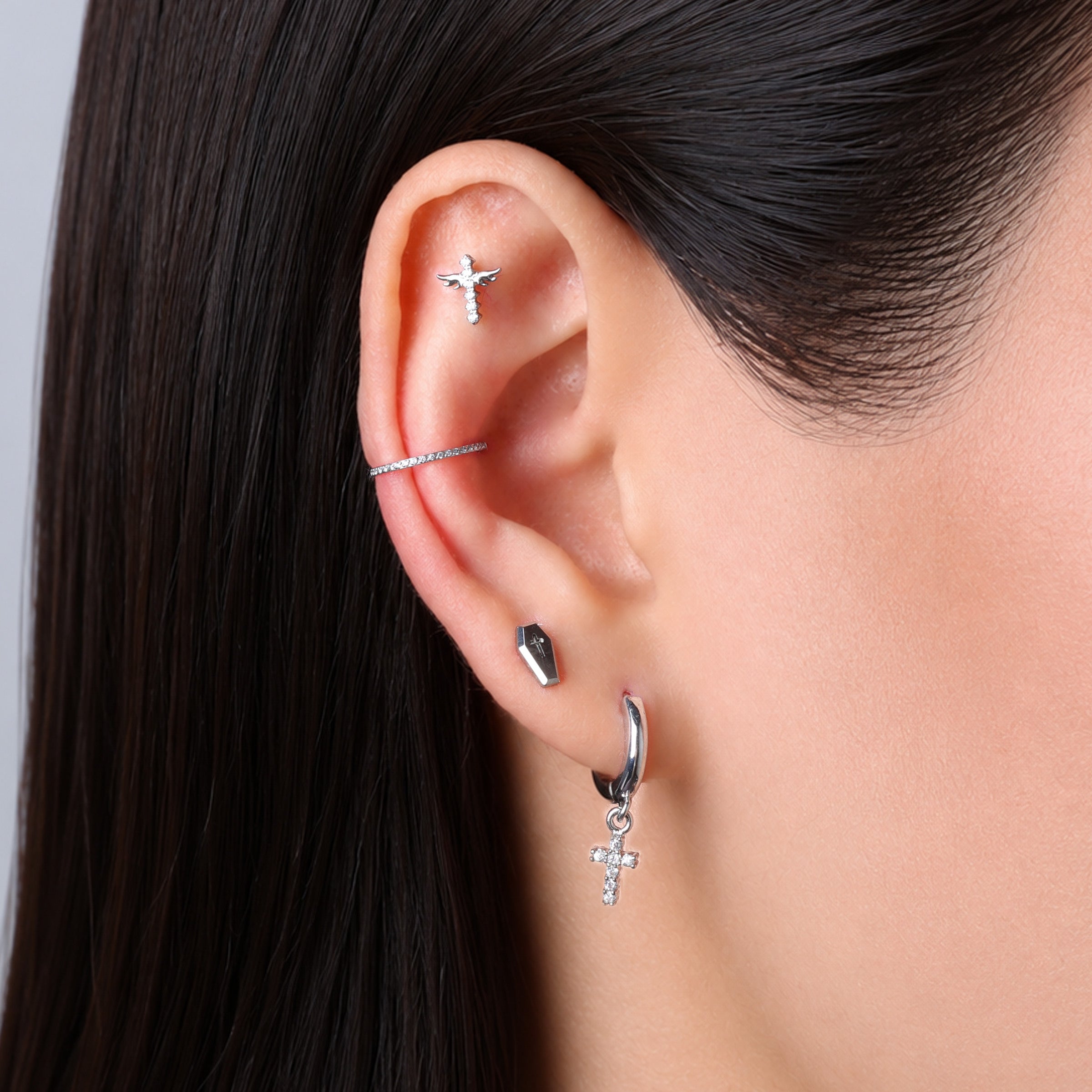 Titanium Lunet Stud
