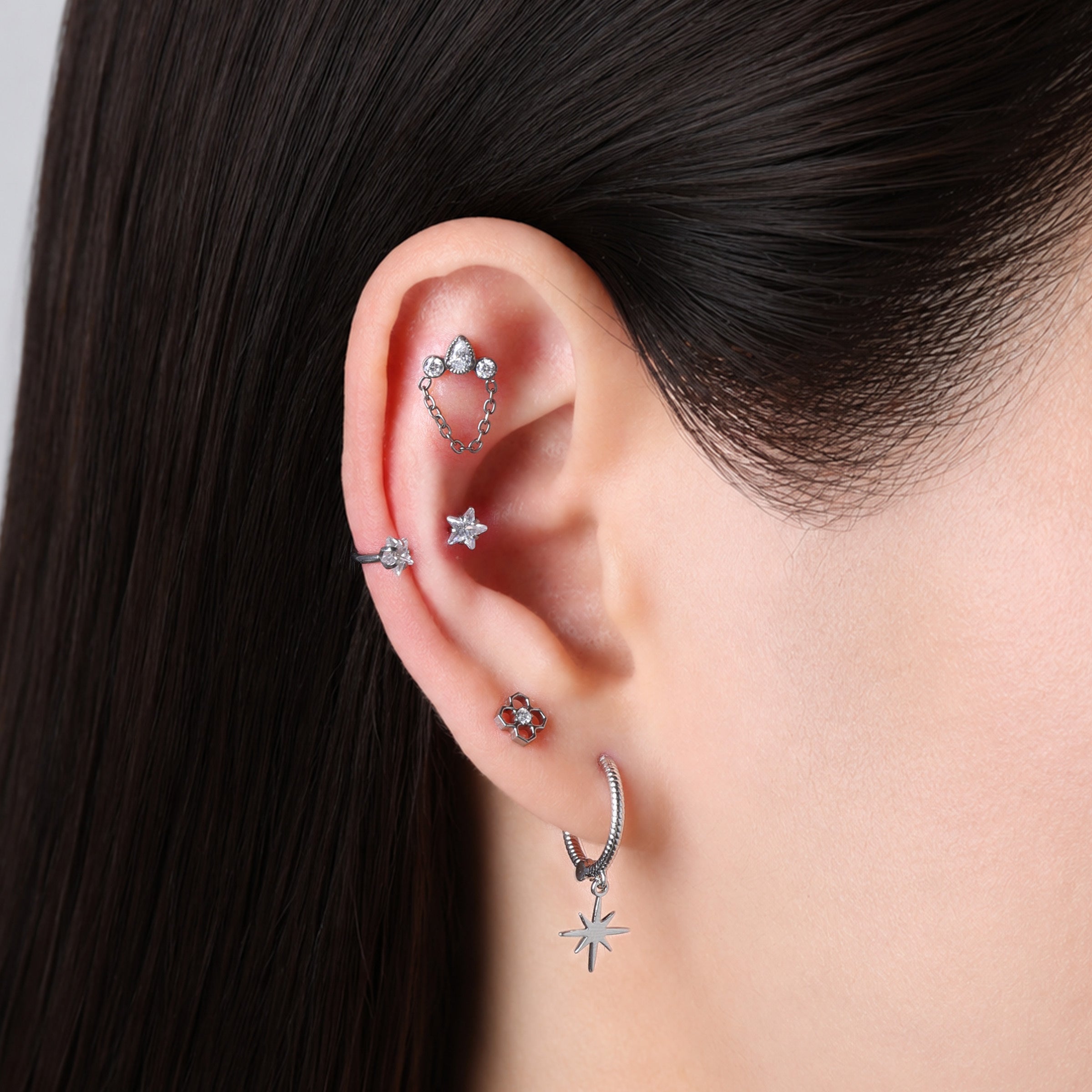 Titanium Vesta Stud