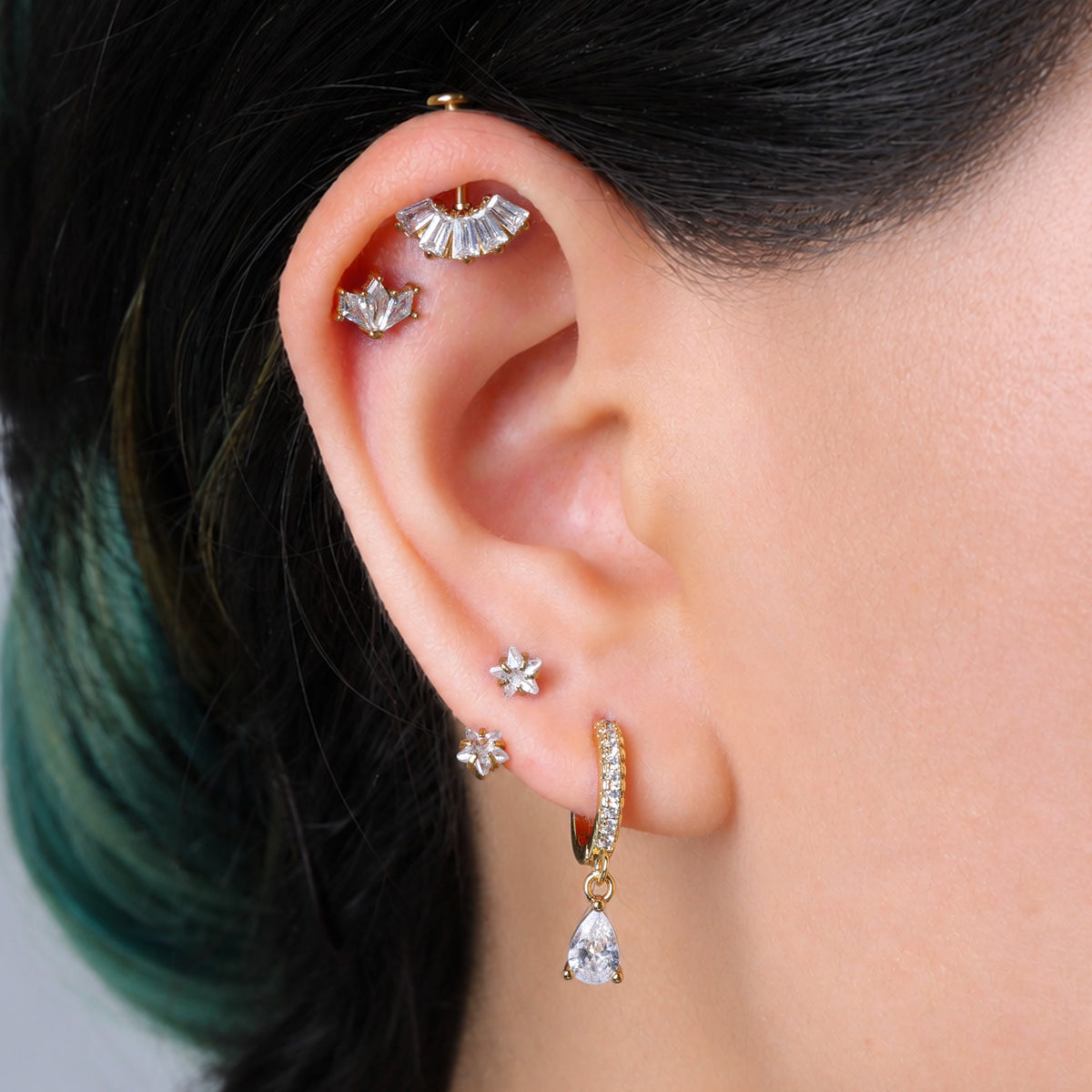 Aurea Vertical Helix
