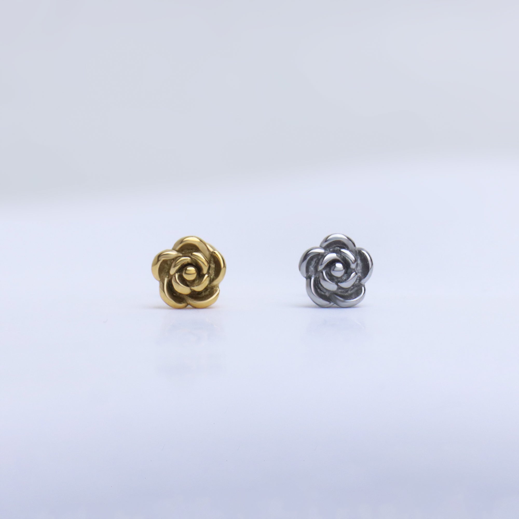 Dainty Flower Stud - OhmoJewelry