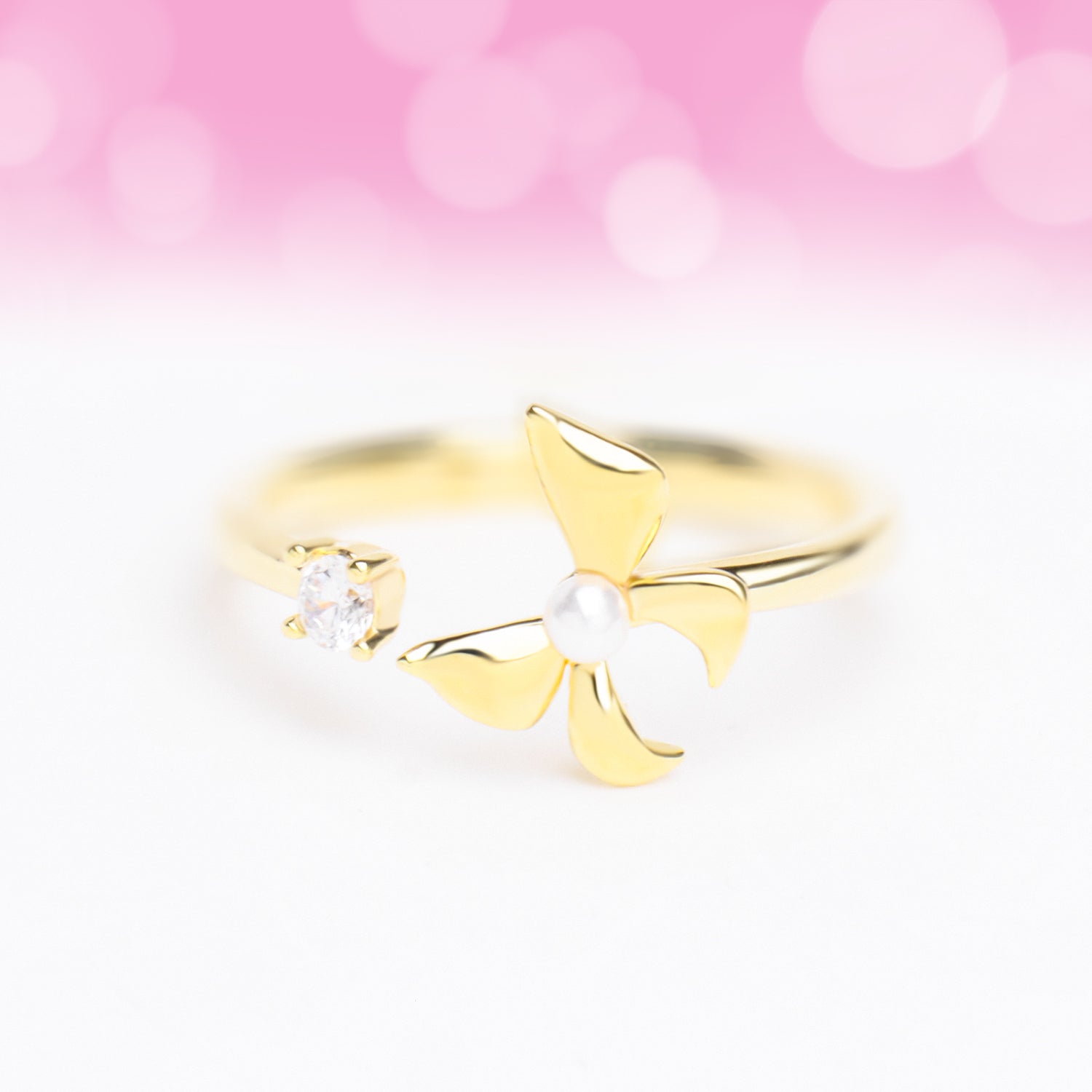 Pearl Bow Ring - OhmoJewelry